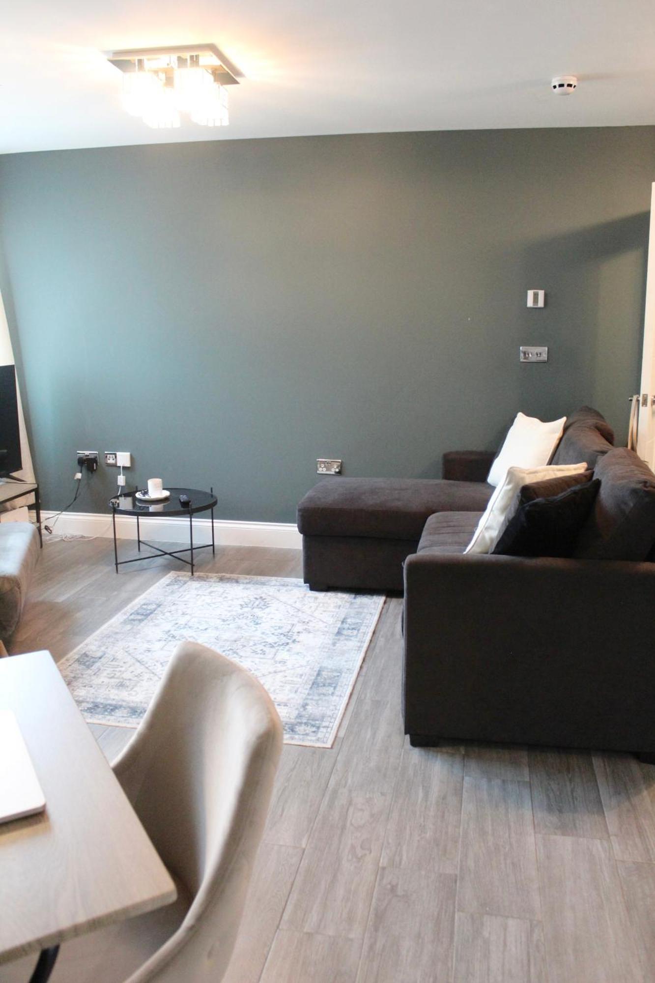 Central - 5 Min Walk From Beach And Pier And Within Walking Distance Of The Train Station - Sleeps Up To 6 Guests! Appartement *